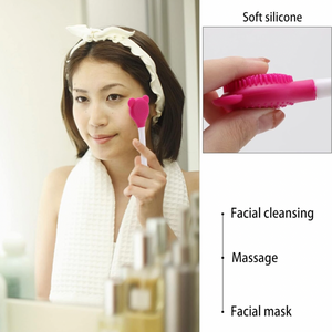 2-in-1 Silicone Cleansing Brush and Mask Applicator